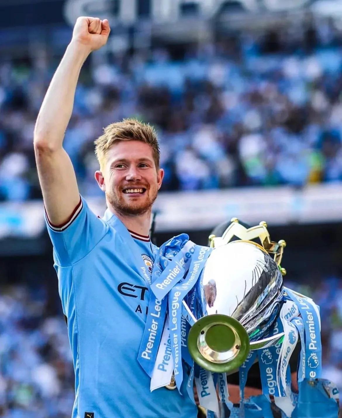 开云官网登录入口 - 德布劳内迎来七赛季高光表现，日本队球迷沸腾！