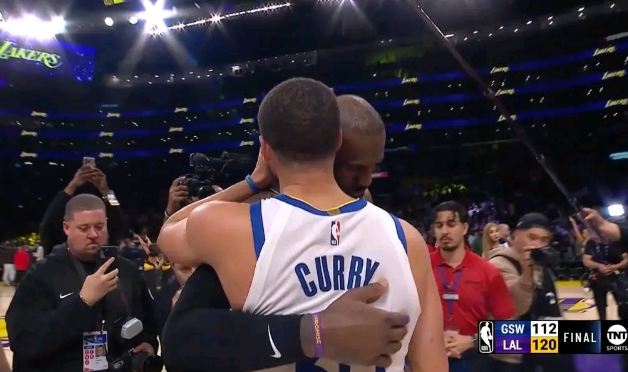 开云体育官网登录 -姆巴佩巅峰对决，詹姆斯与80激战掘金分钟，势不可挡胜负难料！的简单介绍